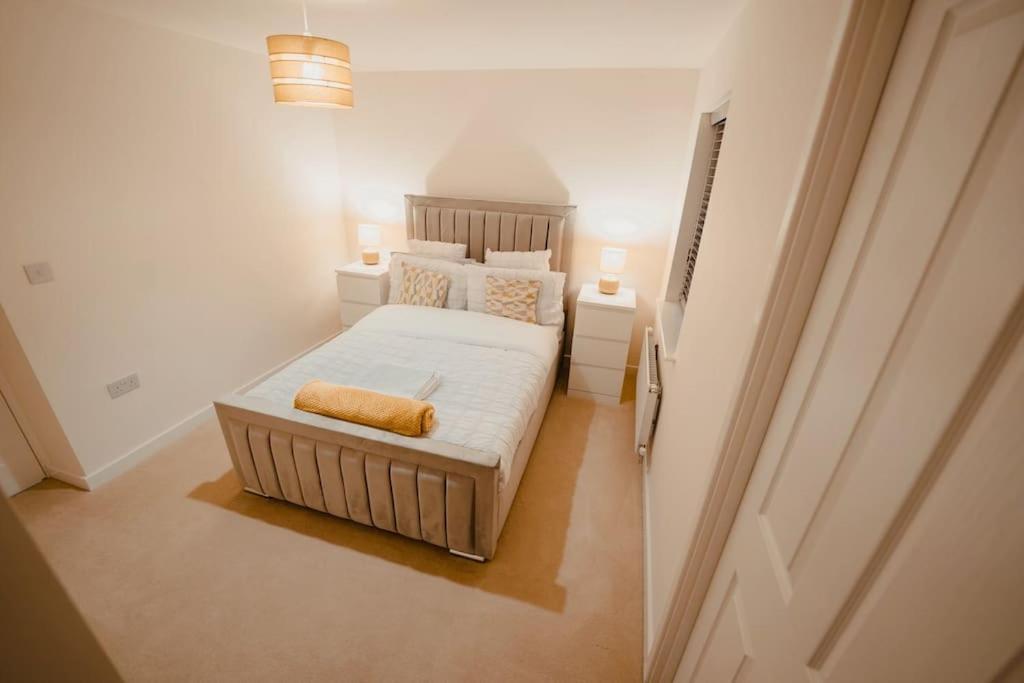 Willow Heights Modern 5-7 Persons/3 Bed Detached 罗瑟勒姆 外观 照片