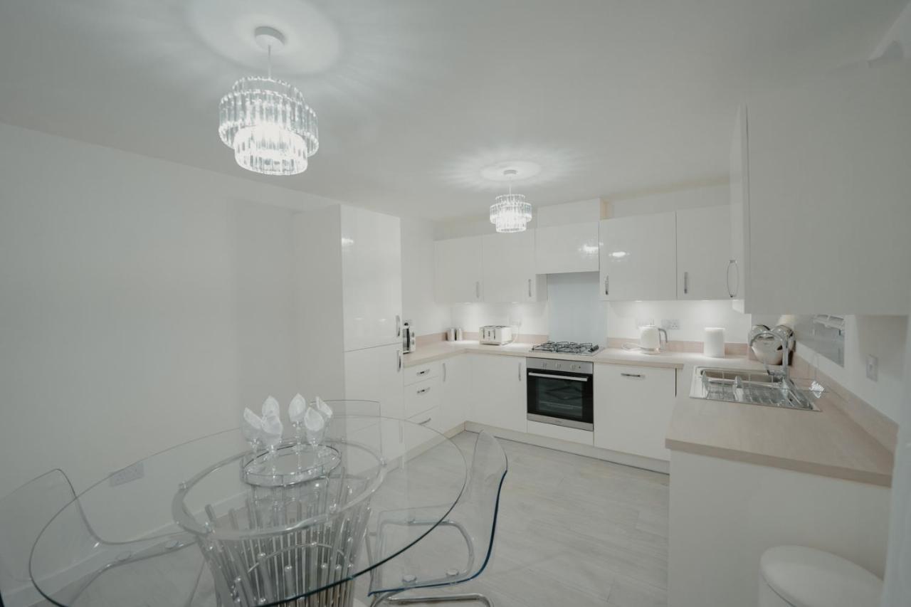 Willow Heights Modern 5-7 Persons/3 Bed Detached 罗瑟勒姆 外观 照片