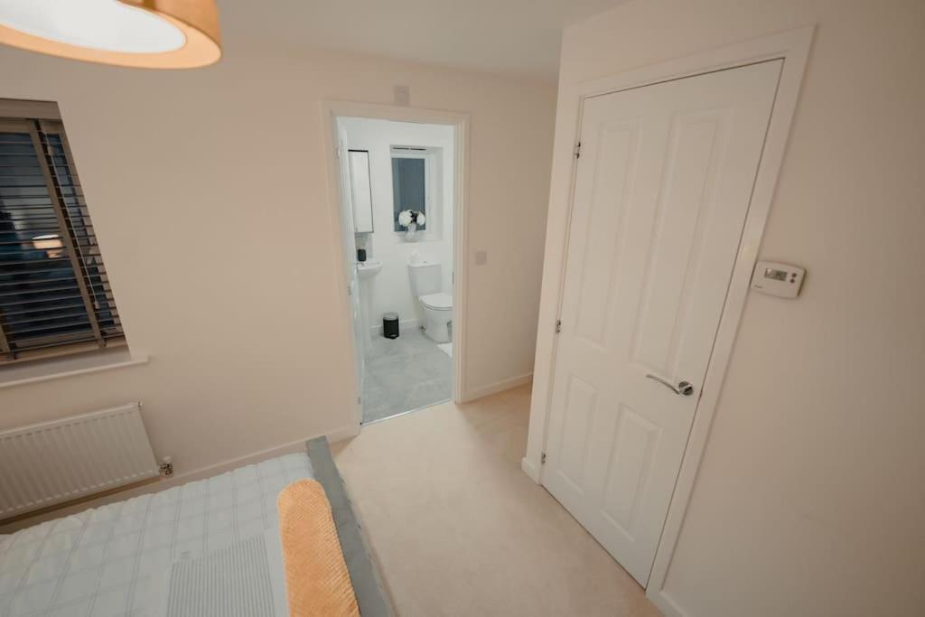 Willow Heights Modern 5-7 Persons/3 Bed Detached 罗瑟勒姆 外观 照片
